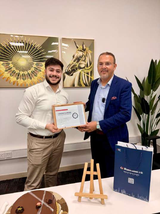 Heart of Bahrain receiving recognition from BusinessLink